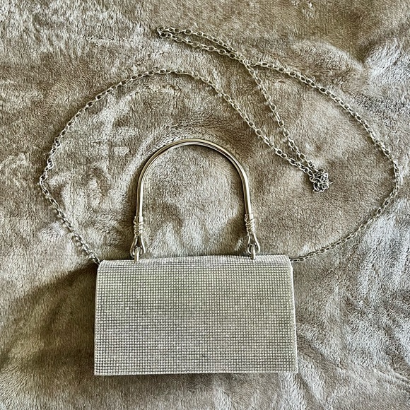 Small Silver Rhinestone Purse - Picture 2 of 7